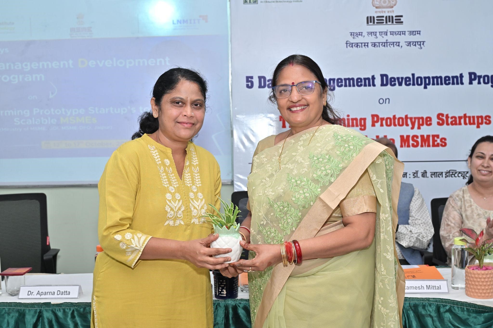 We had a grand inaugural ceremony of the 5-Day Management Development Program (MDP) on “Transforming Prototype Startups to Scalable MSMEs”, organised in association with the MSME-DFO Jaipur, LNMIIT, and BIBT.