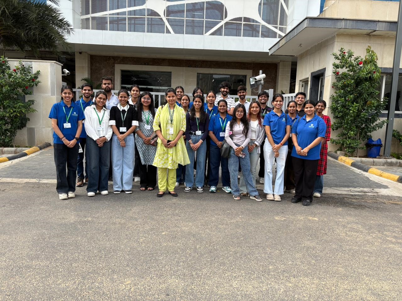 Our E-Cell team recently visited the Bhamashah Techno Hub, where Mr Rakesh Kumar Rao, Startup Mentor at iStart Rajasthan, conducted an insightful session on understanding startups and the entrepreneurial ecosystem.