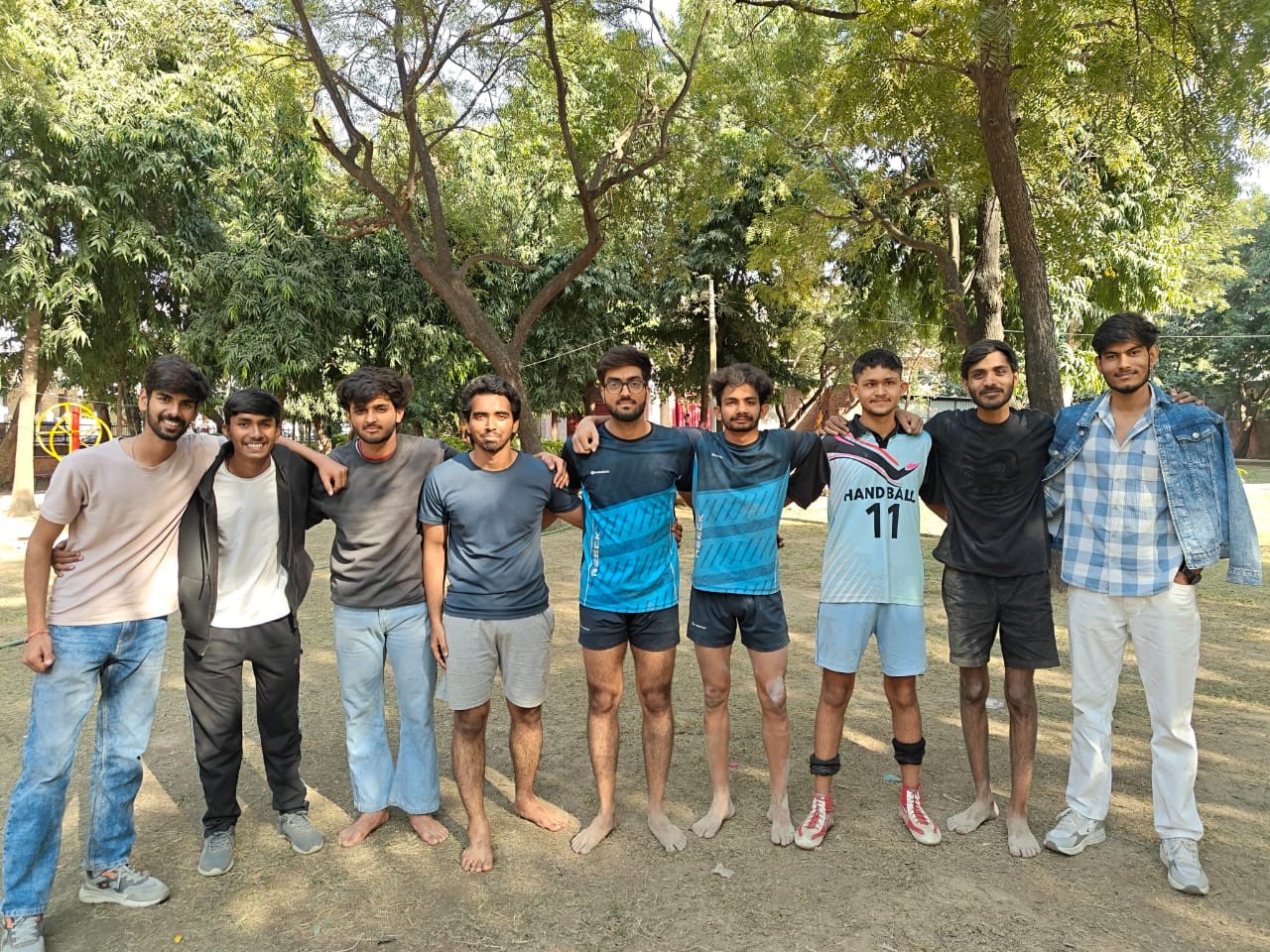 Heartiest congratulations to Raj Nigam and Alok Kumar Meena for securing 2nd Runner-Up in Badminton at LAMHE 2025, the fest hosted by Taxila Business School. A big shoutout to our Kabaddi Team for clinching the 2nd Runners-Up position.