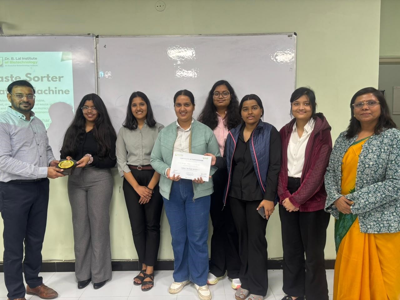 Our E-Cell committee conducted the Rewards & Recognition Ceremony. From Ideathon 1.0 and 2.0, #7 innovative ideas were selected (out of 25) to receive the Spark Fellowship — support grants of up to ₹25,000 to help transform their concepts into early PoCs.