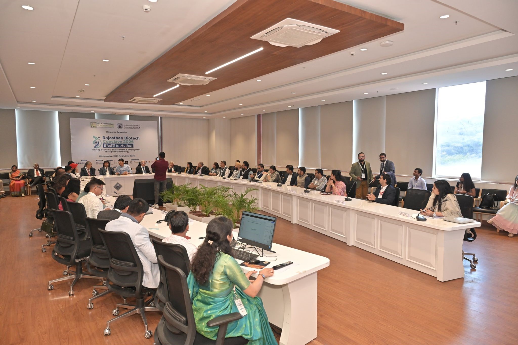 Rajasthan Biotech Conclave 2026 concluded with a powerful Round Table Discussion on BioE3 Policy — driving Economy, Environment & Employment through Biotechnology. The esteemed panel of industry leaders, policymakers, academicians and domain experts moved beyond dialogue to actionable ideas.