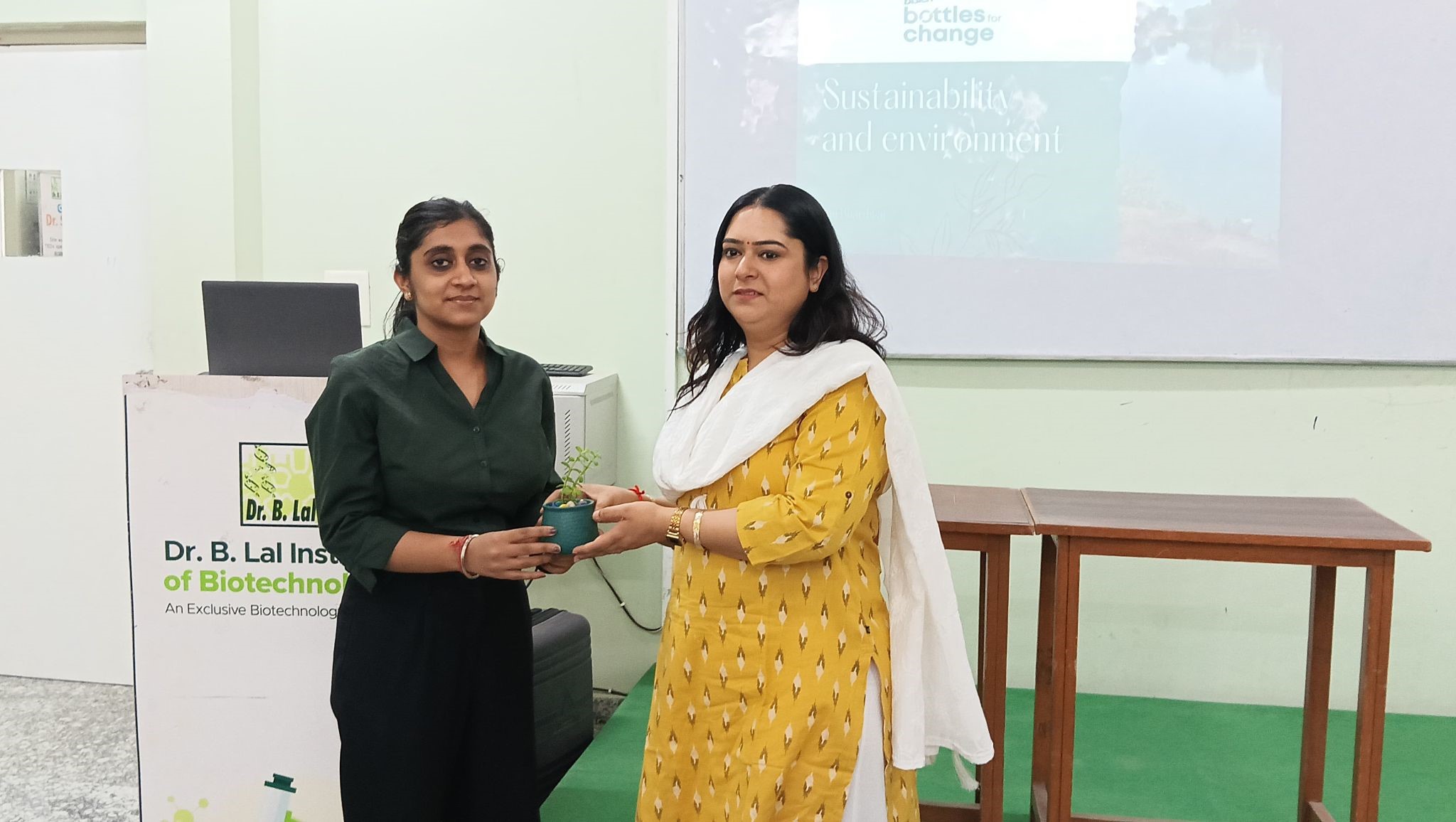 We are pleased to share that the “Bottles for Change” awareness session on Plastic Waste Management was successfully conducted by Ms Vini Bhardwaj from Bisleri International Pvt Ltd, who empowered our students with practical knowledge and sustainable solutions for a greener tomorrow.