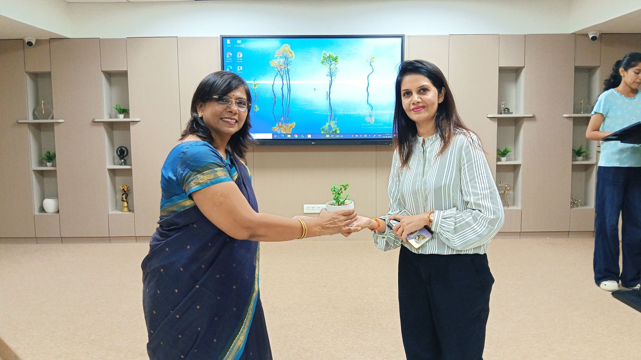 Exploring Global Career Pathways! We are delighted to share the successful completion of an insightful session on “Global Career Pathways”, conducted by Ms. Namita Pande.