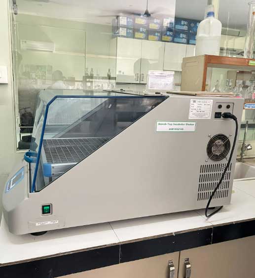 Refrigerated Incubator Shaker
