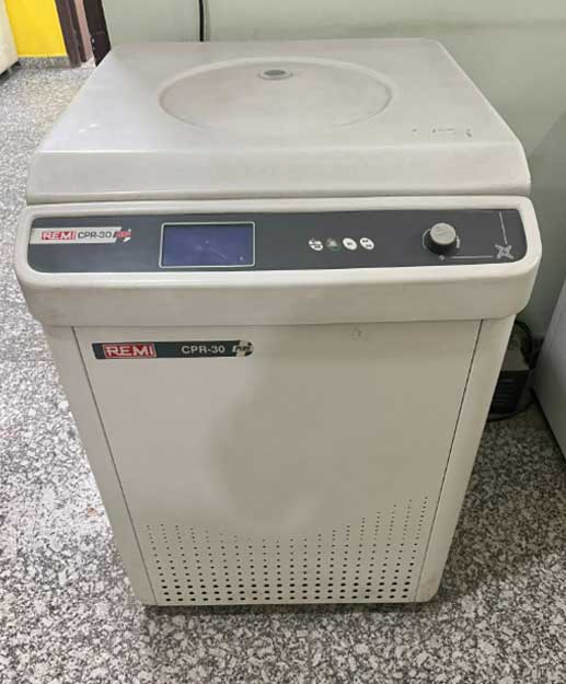 Centrifuge Floor Model